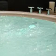 Ile prądu zużywa jacuzzi ogrodowe? Sprawdź, ile zapłacisz za energię