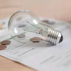 Jak otrzymać zwrot za prąd i uniknąć wysokich rachunków?